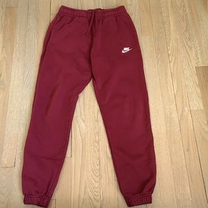 NIKE MEN’S TERRY CUFFED RED SWEATPANTS - NEAR MINT